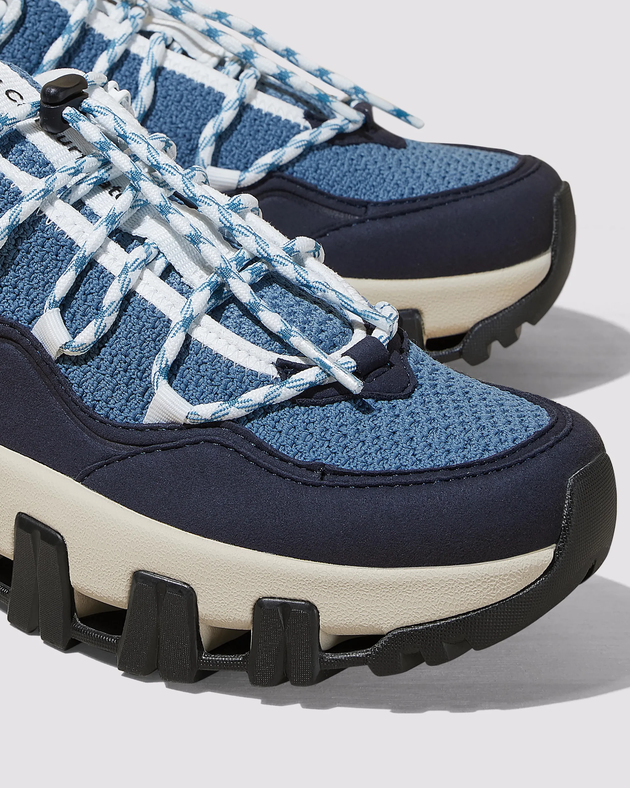 New P448 Monalea Drift Blue