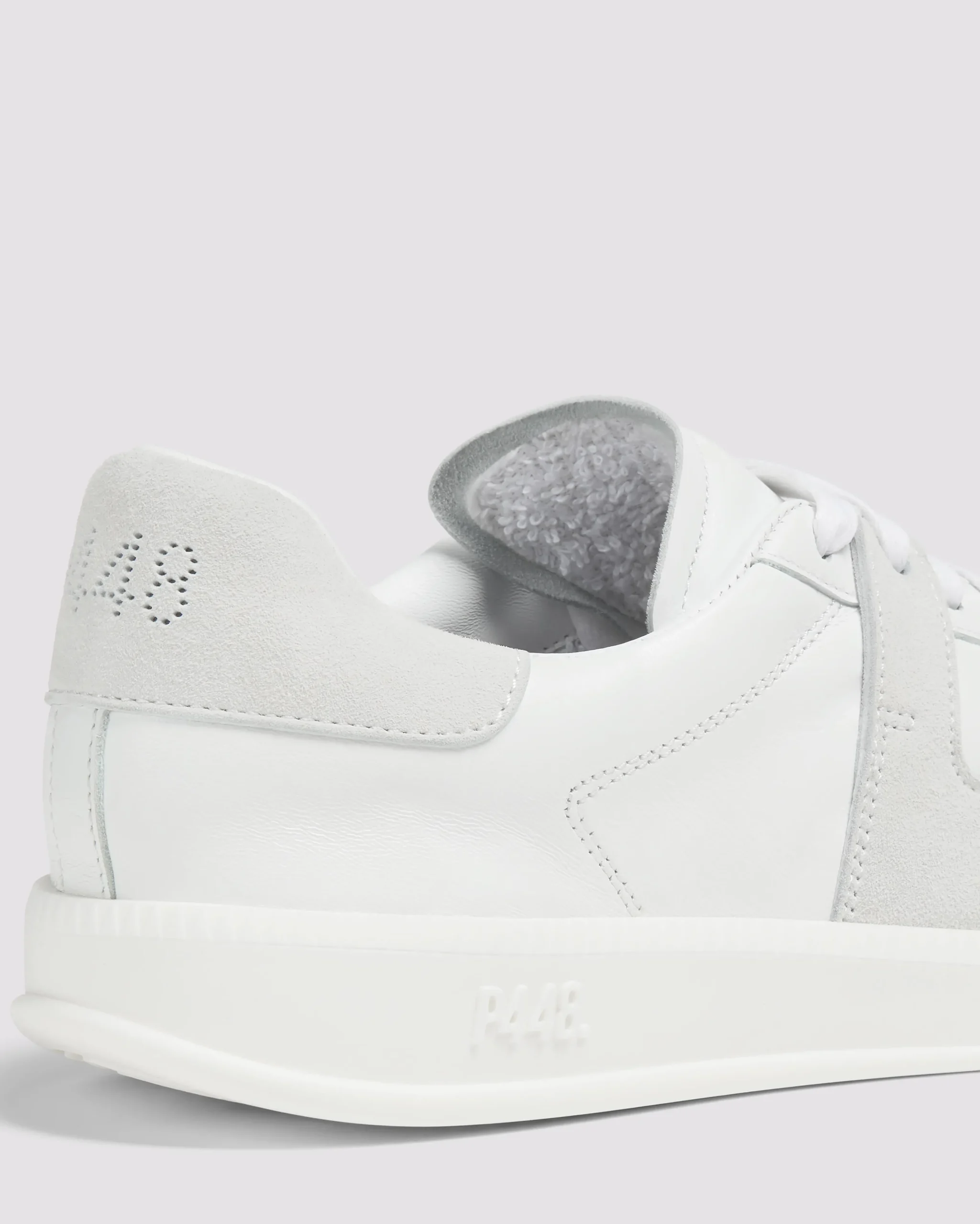 Store P448 Monza White